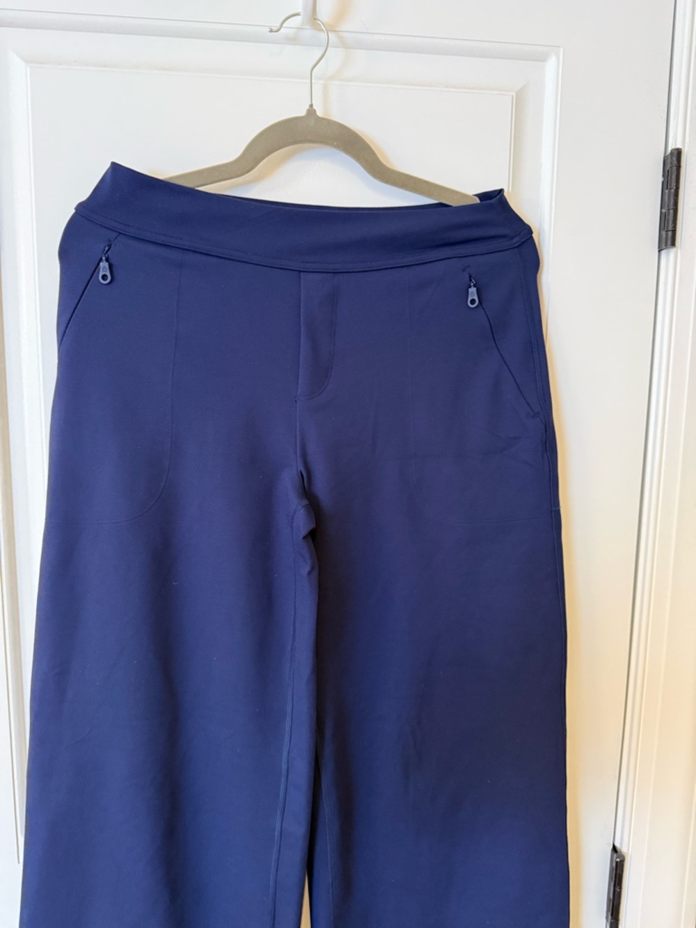 AERIE Navy trousers
